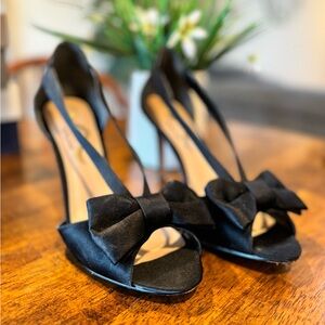 Nina Maja Satin Bow Heel